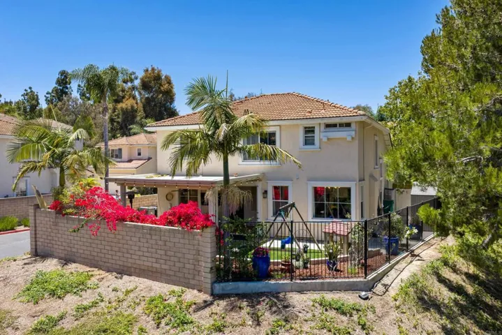 259 Lucia Way, Oceanside, California 92057