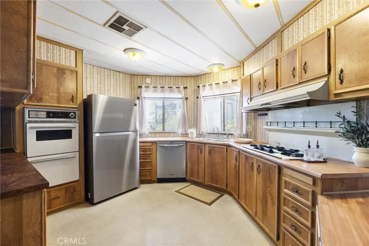8536 Kern Canyon Road 50, Bakersfield, California 93306