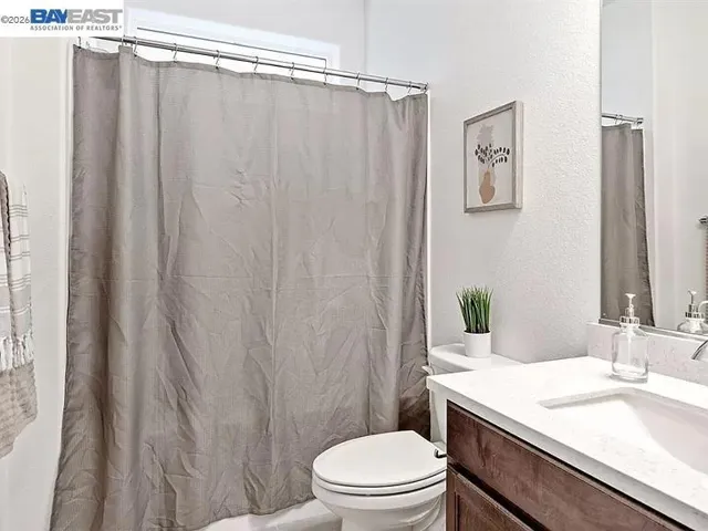 2789 Penrose Ln, Lathrop, California 95330-7400
