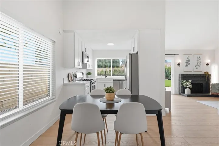 Open dining Kitchen