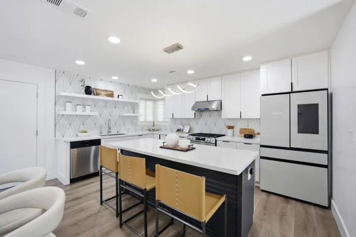 1052 Summerfield Drive, San Jose, California 95121