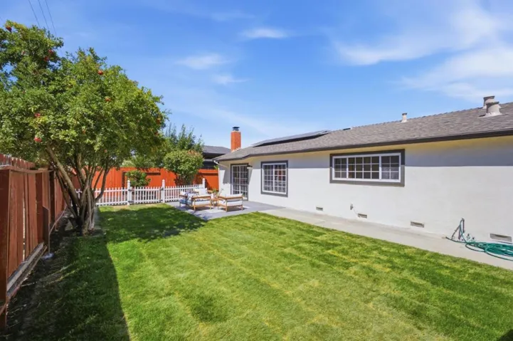 1052 Summerfield Drive, San Jose, California 95121