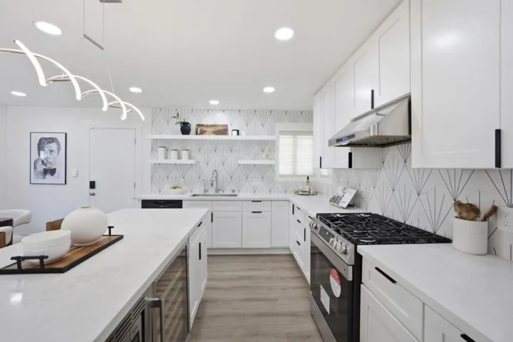 1052 Summerfield Drive, San Jose, California 95121