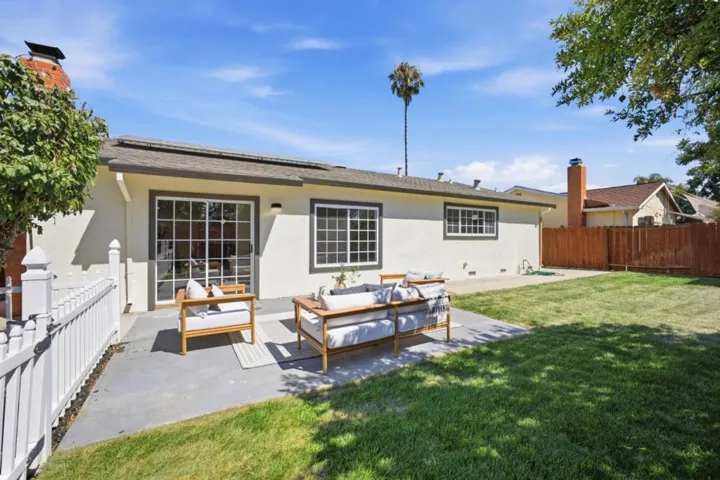 1052 Summerfield Drive, San Jose, California 95121