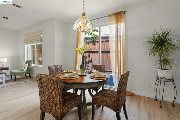 10706 Ian Ln, Dublin, California 94568