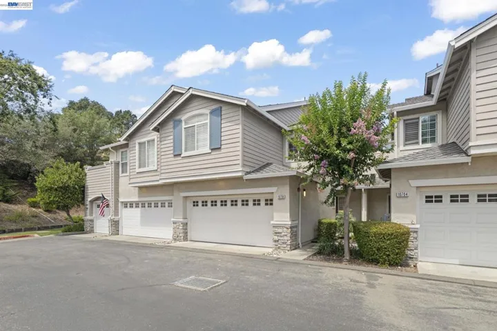 10706 Ian Ln, Dublin, California 94568
