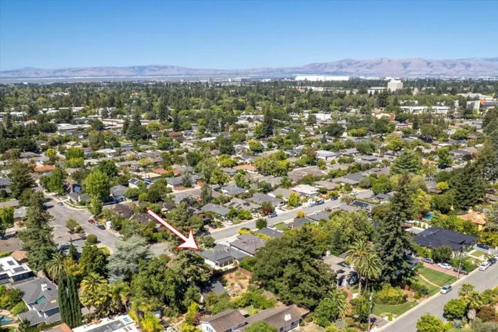 1583 Gilmore Street, Mountain View, California 94040