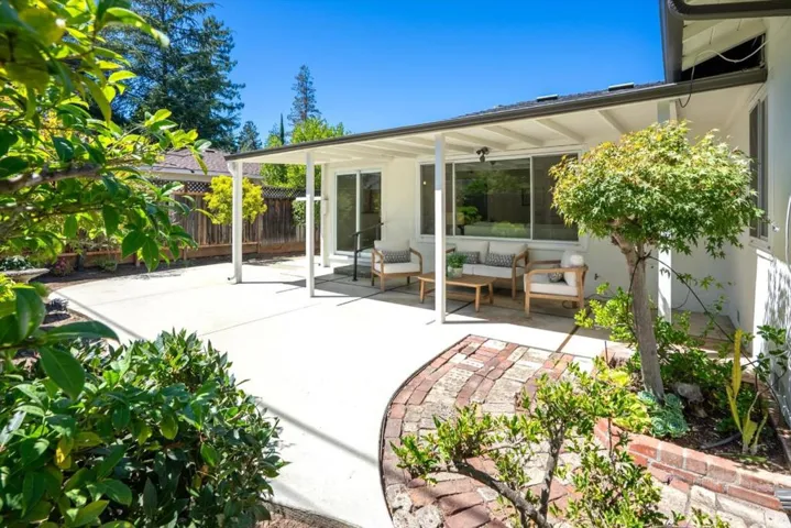 1583 Gilmore Street, Mountain View, California 94040