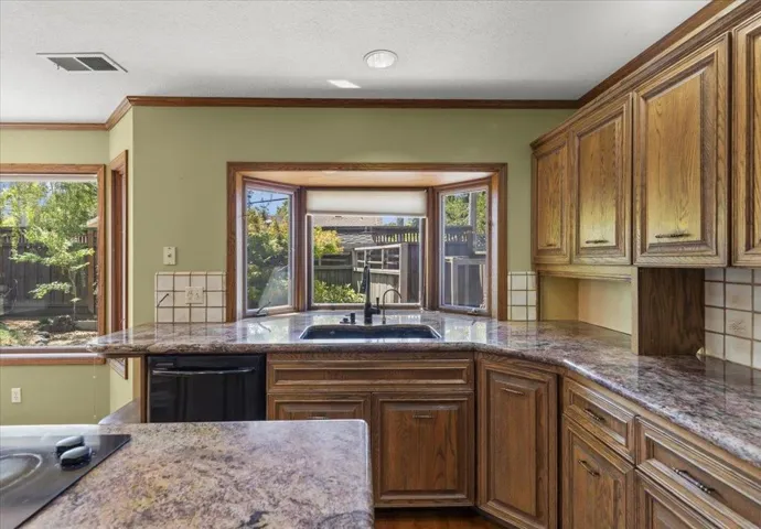 1440 Quartz Way, San Jose, California 95118