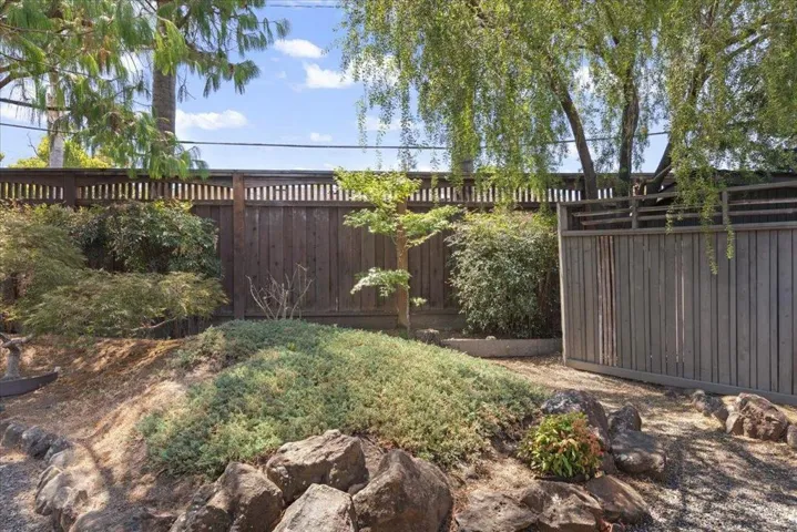 1440 Quartz Way, San Jose, California 95118