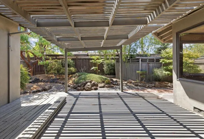 1440 Quartz Way, San Jose, California 95118