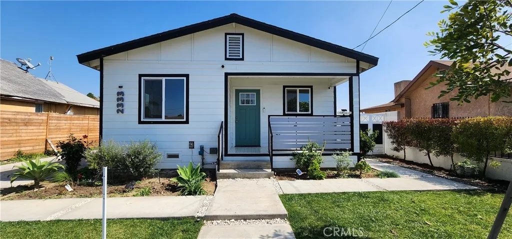 2333 Evergreen Street, Santa Ana, California 92707