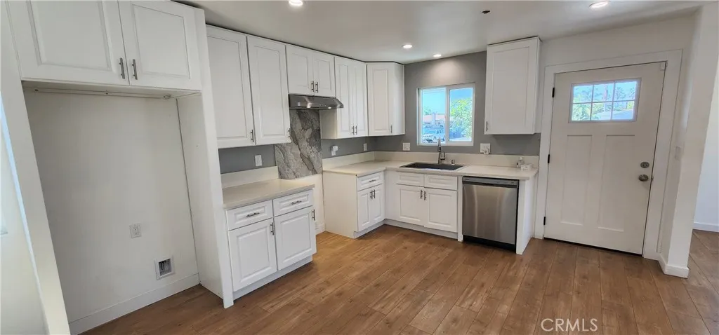 2333 Evergreen Street, Santa Ana, California 92707