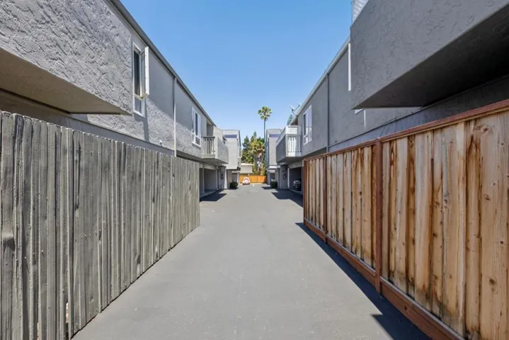 1411 Oxford Street, Redwood City, California 94061