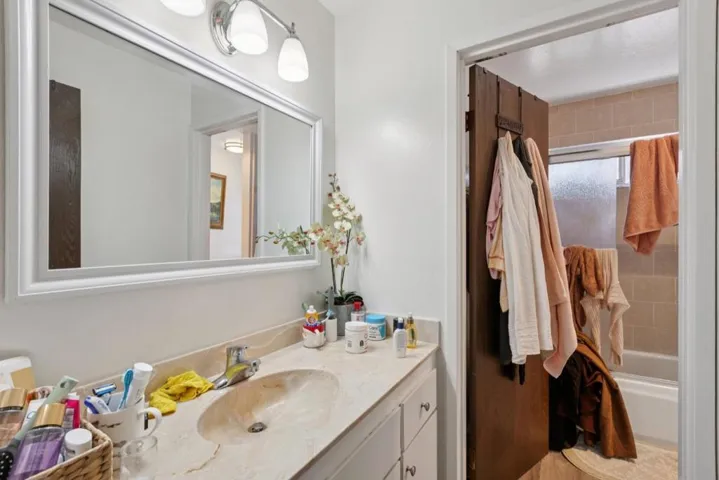1411 Oxford Street, Redwood City, California 94061
