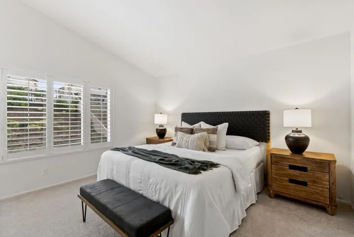 1511 Promontory Ridge Way, Vista, California 92081