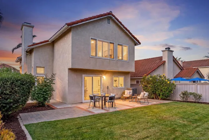 1511 Promontory Ridge Way, Vista, California 92081