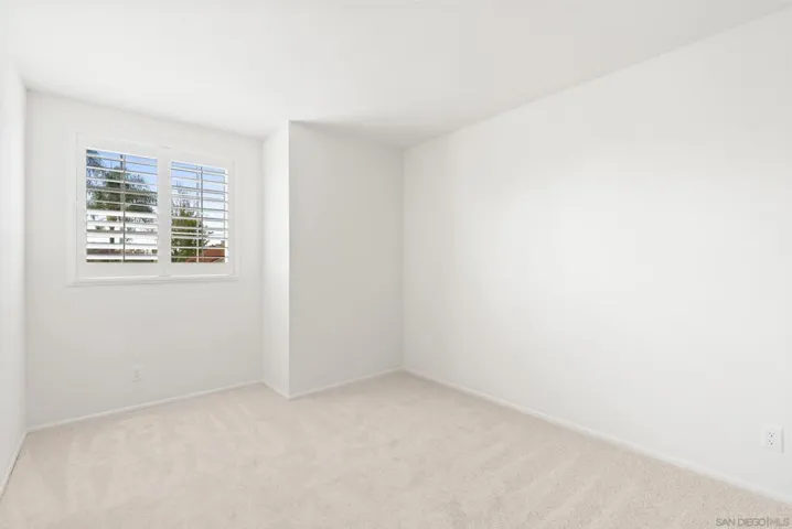 1511 Promontory Ridge Way, Vista, California 92081