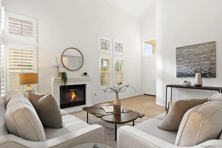 1511 Promontory Ridge Way, Vista, California 92081