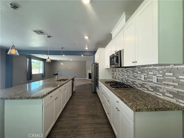 26055 Plumcot, Corona, California 92883