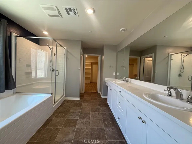 26055 Plumcot, Corona, California 92883