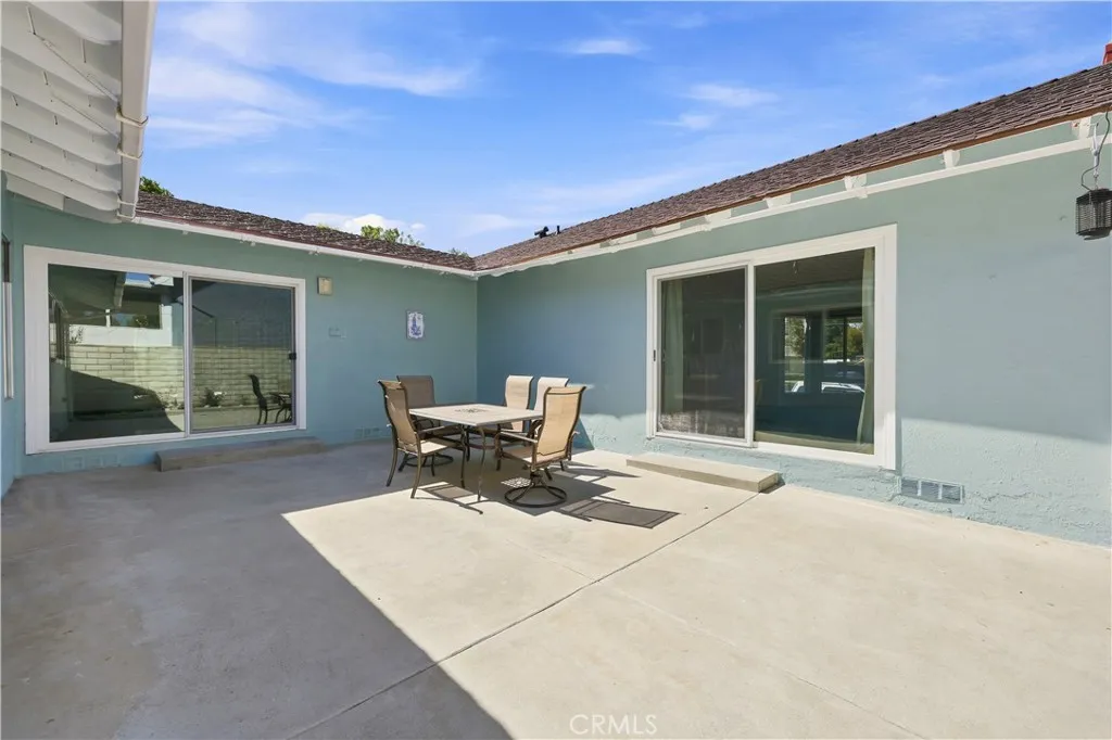 Entryway to the secondary family froom off of kitchen