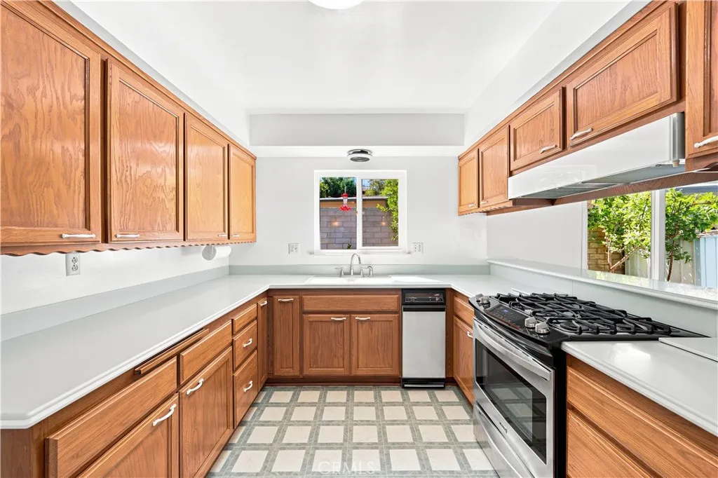 Nice clean kitchen with corian countertop ready to be used the way it is or can be remodeled to your own liking