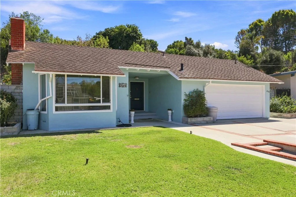 Well maintained front lawn
