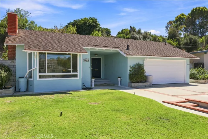 Well maintained front lawn