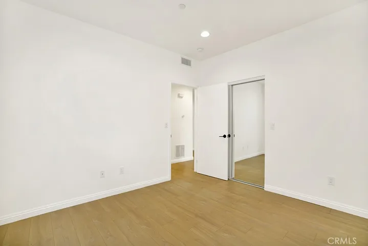 5729 Willow Crest Avenue 5729, North Hollywood, California 91601