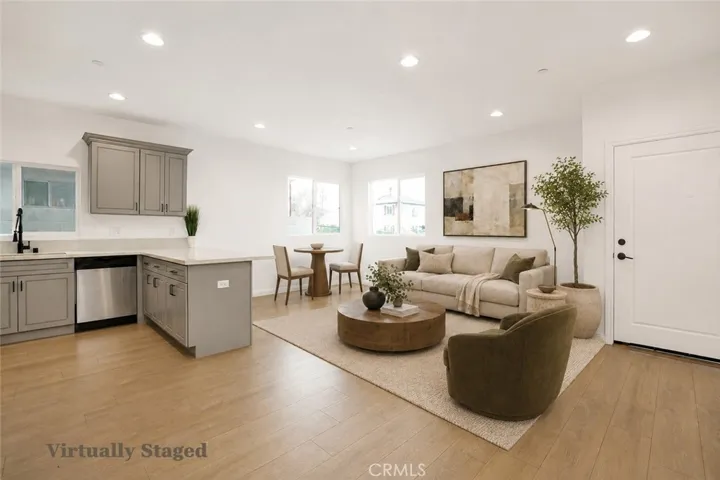 5729 Willow Crest Avenue 5729, North Hollywood, California 91601