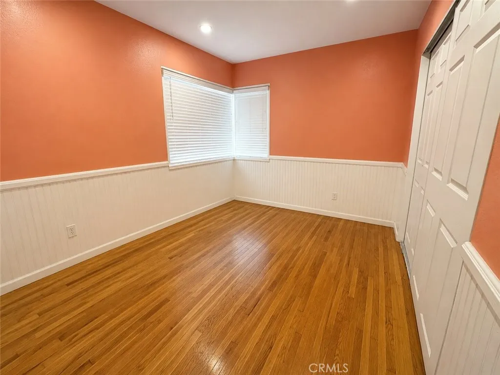 2nd bedroom-virtually decluttered