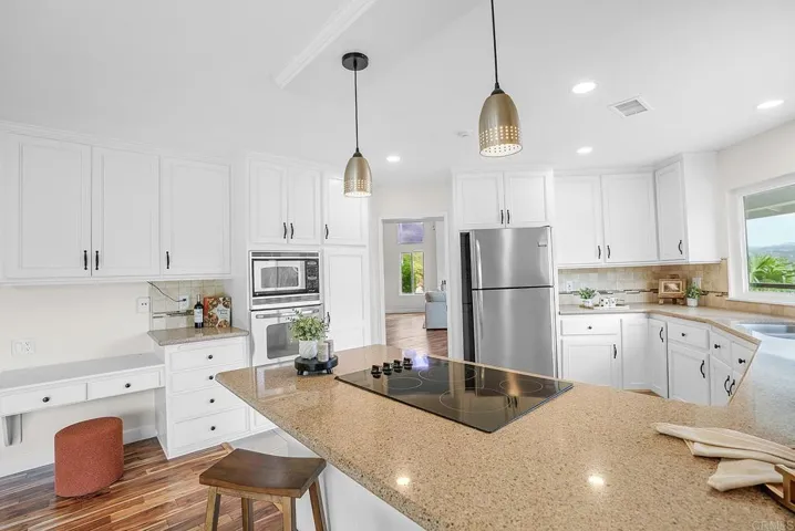 2645 Daisy Lane, Fallbrook, California 92028