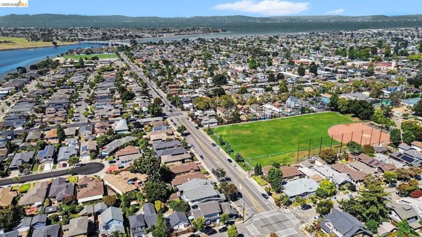 1446 Fernside Blvd, Alameda, California 94501