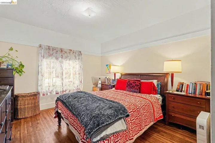 1446 Fernside Blvd, Alameda, California 94501