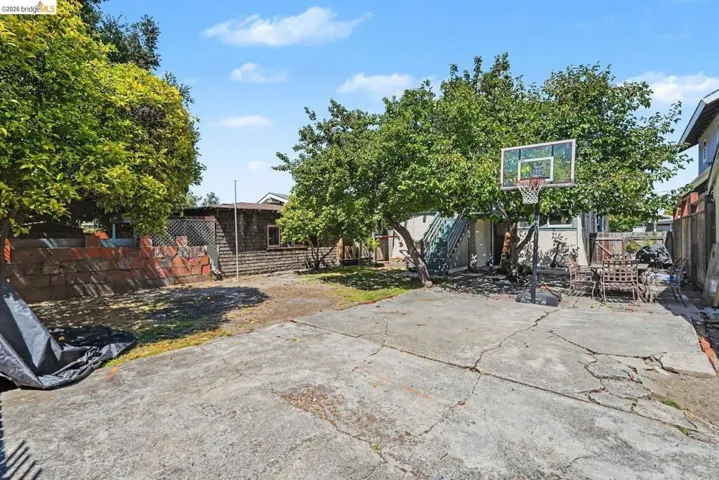 1446 Fernside Blvd, Alameda, California 94501