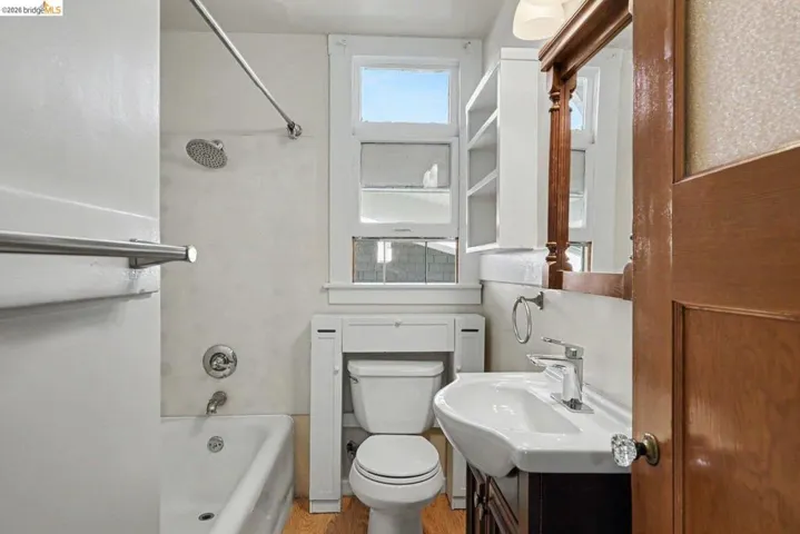 1446 Fernside Blvd, Alameda, California 94501