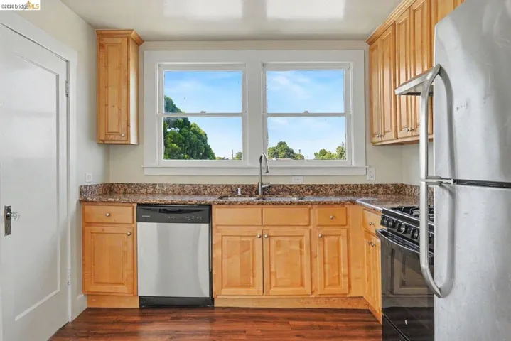 1446 Fernside Blvd, Alameda, California 94501