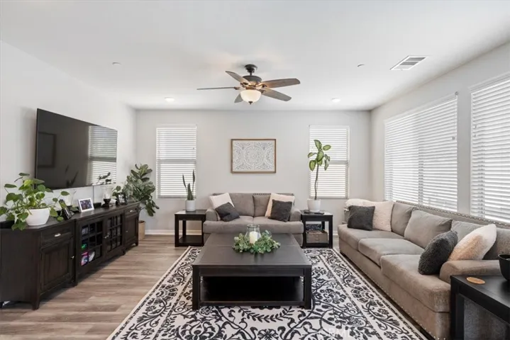 6027 Evenfall, Banning, California 92220