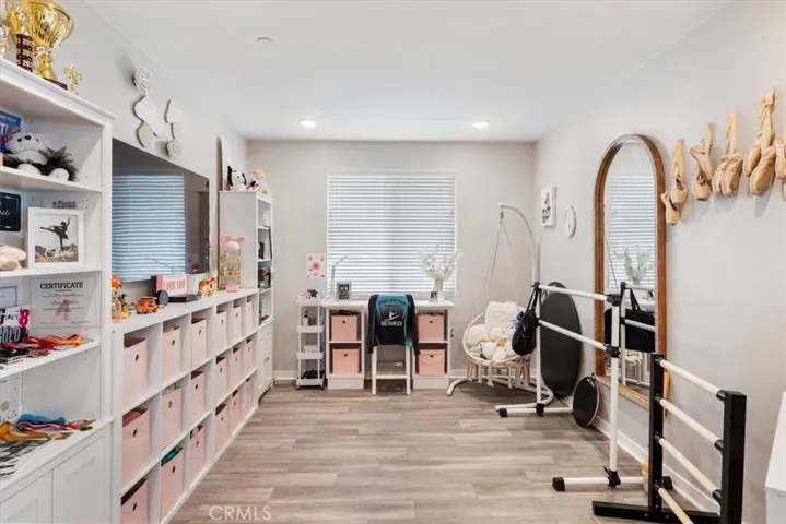 6027 Evenfall, Banning, California 92220