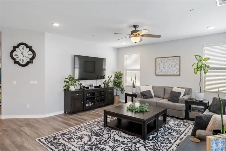 6027 Evenfall, Banning, California 92220