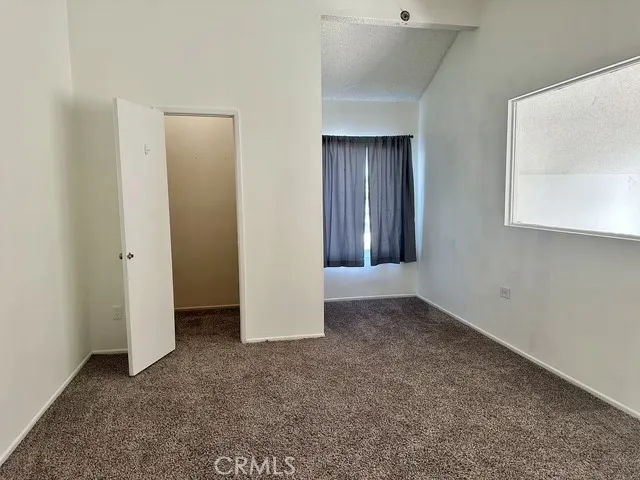 2nd bedroom with walk-in closet