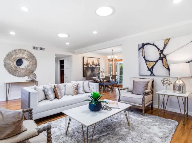 495 Arboleda Drive, Los Altos, California 94024