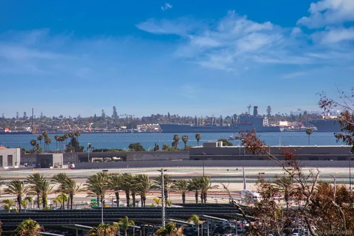 3911 California, San Diego, California 92110