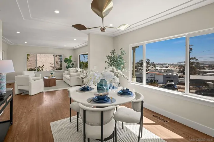 3911 California, San Diego, California 92110
