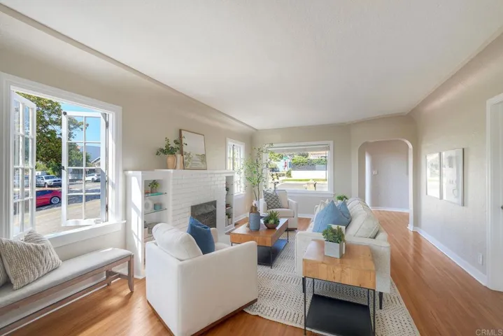 403 S Horne Street, Oceanside, California 92054