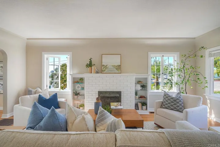 403 S Horne Street, Oceanside, California 92054