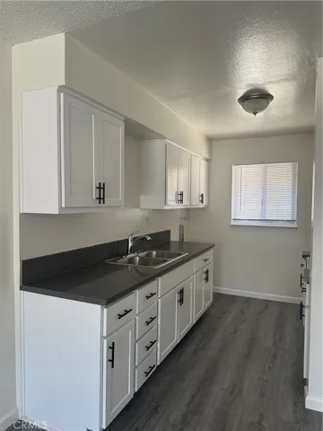 1617 Cedar, Santa Ana, California 92707