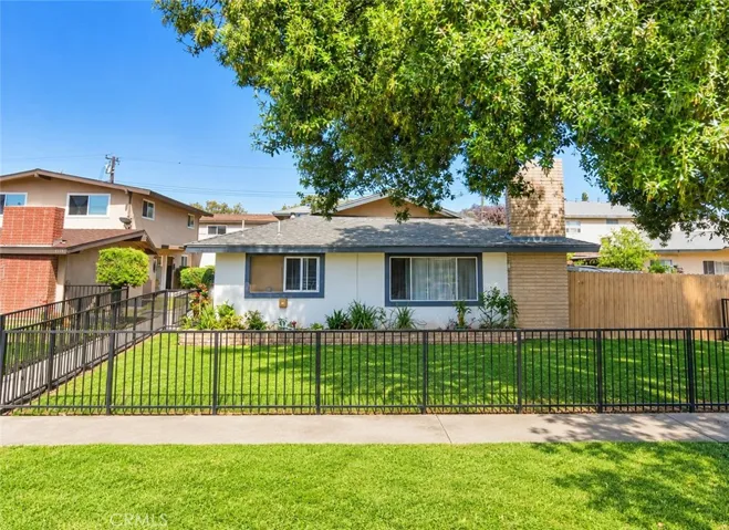 1617 Cedar, Santa Ana, California 92707