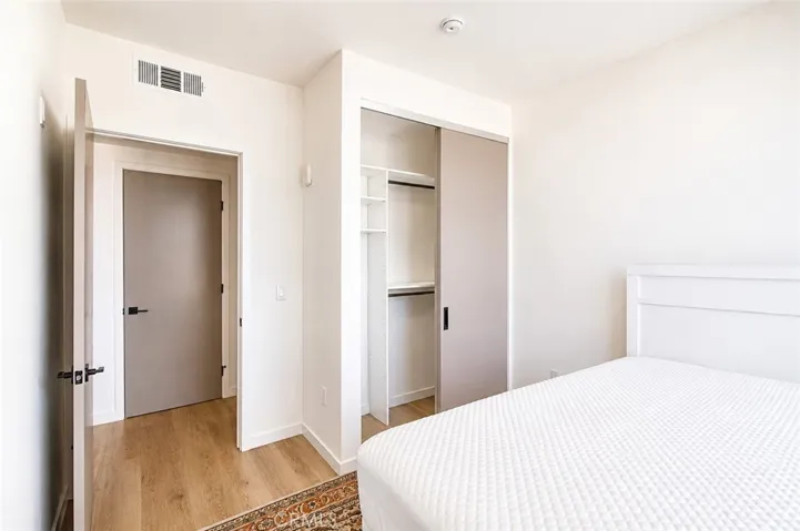 955 Fedora Street 411, Los Angeles, California 90006